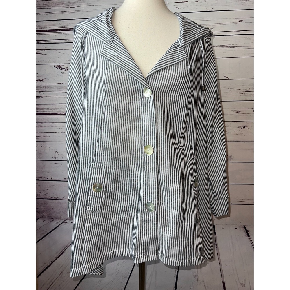 Jones and Co New York NWT Jacket Medium Hooded‎ Linen Long sleeve Shirt Striped